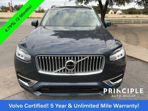 2025 Volvo XC90 B5 Core