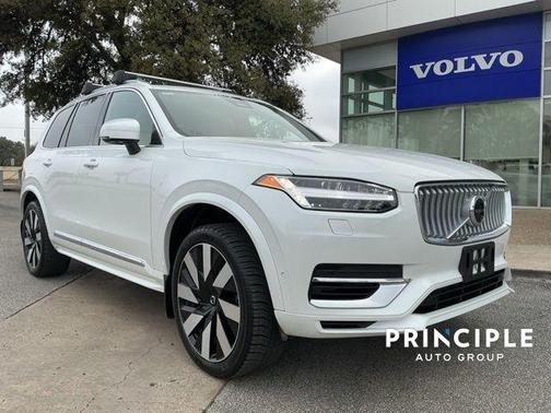 2025 Volvo XC90 Plug-In Hybrid T8 Ultra 7-Seater