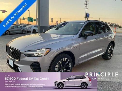 2026 Volvo XC60 Plug-In Hybrid T8 Plus