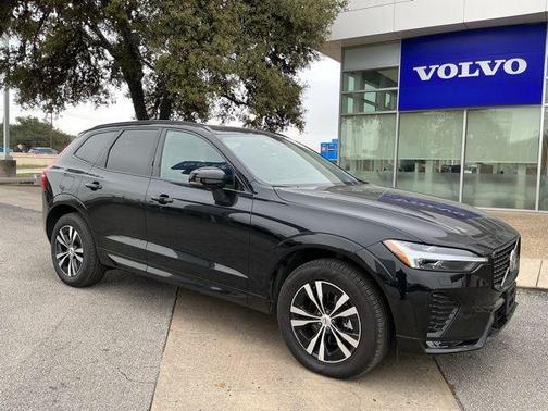 2023 Volvo XC60 B5 Ultimate Bright Theme