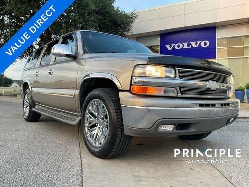 2003 Chevrolet Suburban LT