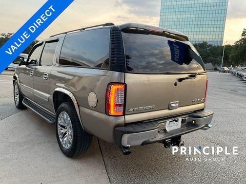 2003 Chevrolet Suburban LT
