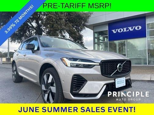 2025 Volvo XC60 Plug-In Hybrid T8 Plus