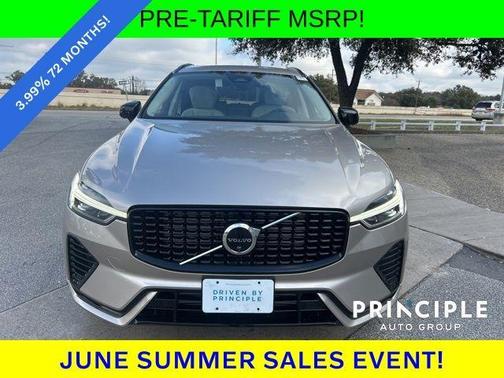 2025 Volvo XC60 Plug-In Hybrid T8 Plus