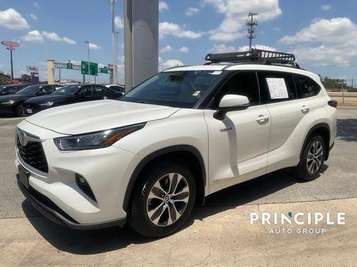 2020 Toyota Highlander Hybrid XLE