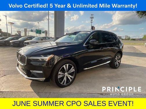 2023 Volvo XC60 B5 Plus Bright Theme