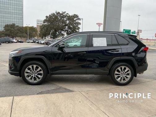 2024 Toyota RAV4 XLE Premium