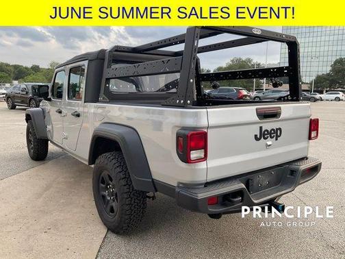 2023 Jeep Gladiator Sport