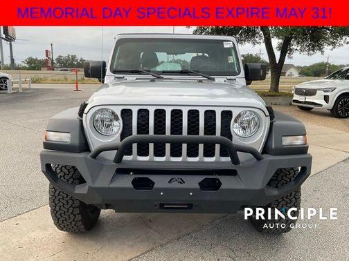 2023 Jeep Gladiator Sport