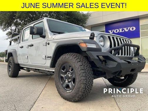 2023 Jeep Gladiator Sport