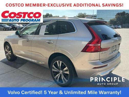 2023 Volvo XC60 B5 Plus Bright Theme