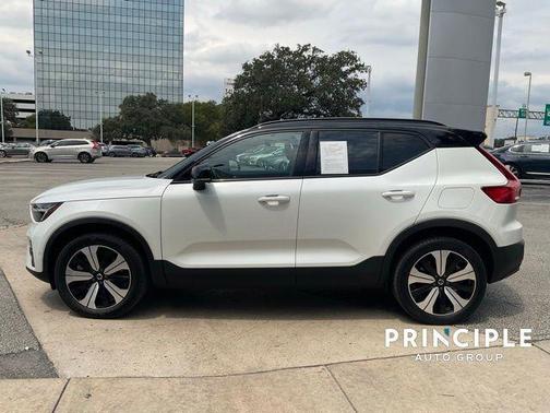 2023 Volvo XC40 Recharge Pure Electric Twin Plus