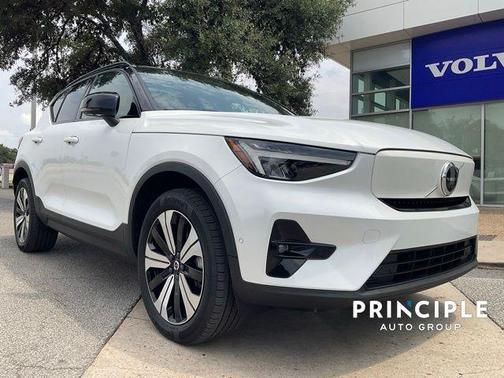 2023 Volvo XC40 Recharge Pure Electric Twin Plus