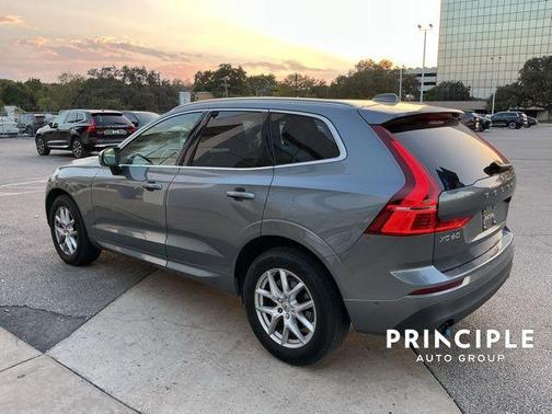 2019 Volvo XC60 T5 Momentum