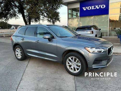 2019 Volvo XC60 T5 Momentum