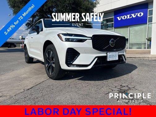 2026 Volvo XC60 B5 Core