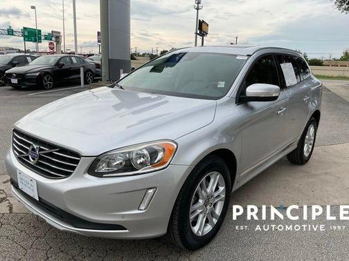 Bright Silver Metallic 2016 Volvo XC60 T5 Drive-E Premier