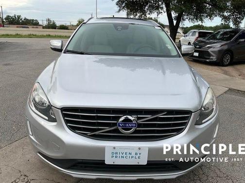 Bright Silver Metallic 2016 Volvo XC60 T5 Drive-E Premier