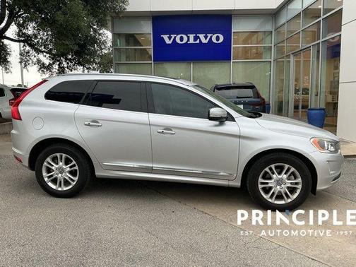 Bright Silver Metallic 2016 Volvo XC60 T5 Drive-E Premier