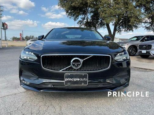 2018 Volvo S90 T5 Momentum