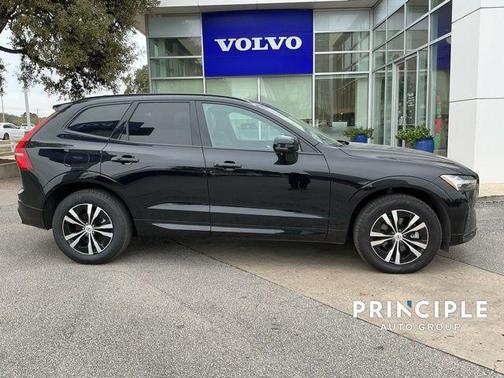 2025 Volvo XC60 B5 Core