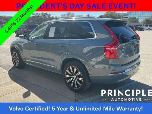 2023 Volvo XC90 B5 Plus