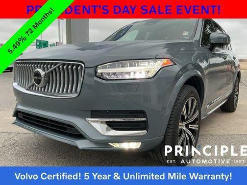 2023 Volvo XC90 B5 Plus