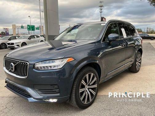 2023 Volvo XC90 B6 Core