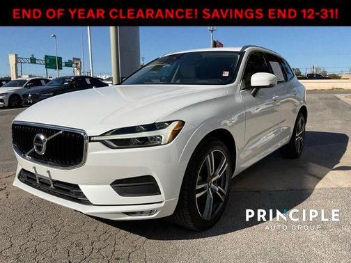 2021 Volvo XC60 T5 Momentum