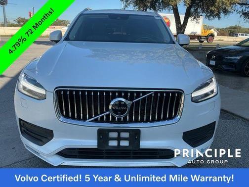 2022 Volvo XC90 T6 Momentum 6 Passenger