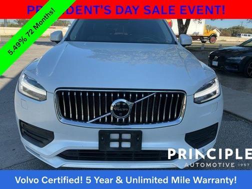 2022 Volvo XC90 T6 Momentum 6 Passenger