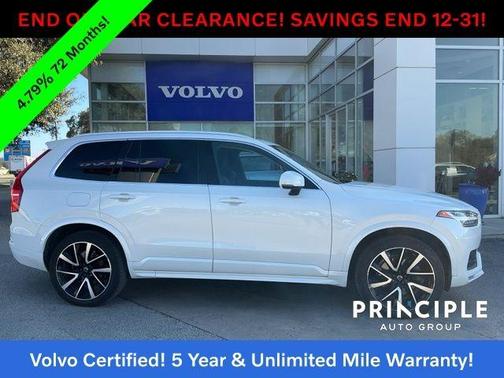 2022 Volvo XC90 T6 Momentum 6 Passenger