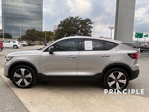 2023 Volvo C40 Recharge Pure Electric Twin Plus