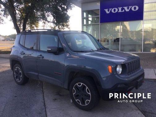 2016 Jeep Renegade Trailhawk