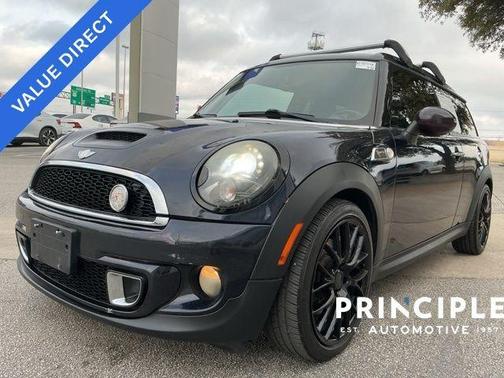 2011 MINI Cooper Clubman Base