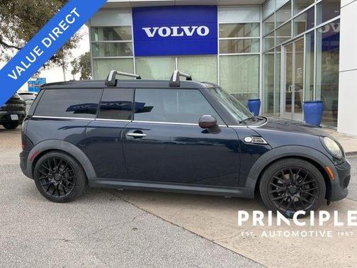 2011 MINI Cooper Clubman Base
