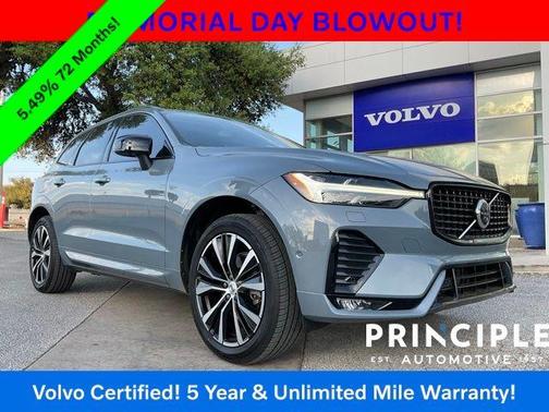 Thunder Gray Metallic 2023 Volvo XC60 B5 Plus Dark Theme