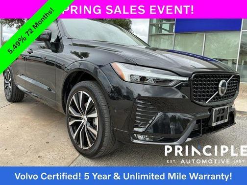 Onyx Black Metallic 2023 Volvo XC60 B5 Plus Dark Theme