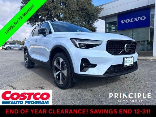 2026 Volvo XC40 B5 Plus