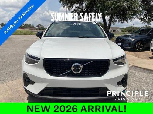 2026 Volvo XC40 B5 Plus