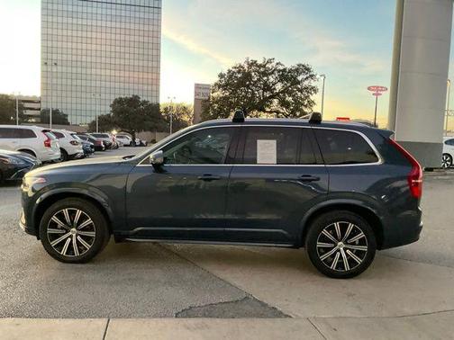2023 Volvo XC90 B6 Core