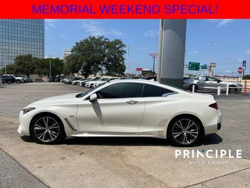 2017 INFINITI Q60 3.0T Premium