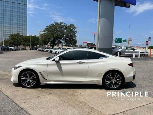 2017 INFINITI Q60 3.0T Premium
