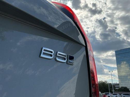 2026 Volvo XC90 B5 Plus 7-Seater