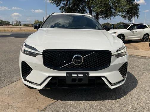 2026 Volvo XC60 Plug-In Hybrid T8 Plus