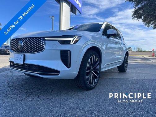 2026 Volvo XC90 B6 Plus 7-Seater
