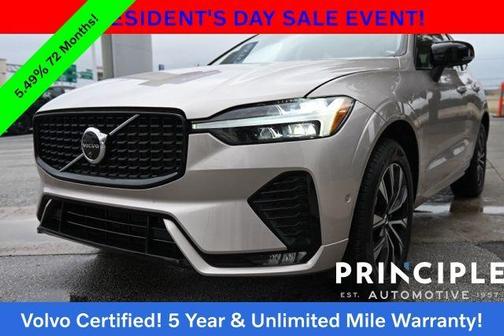 2025 Volvo XC60 B5 Plus