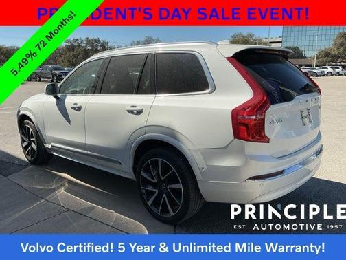 2023 Volvo XC90 B5 Plus