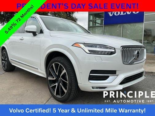 2023 Volvo XC90 B5 Plus