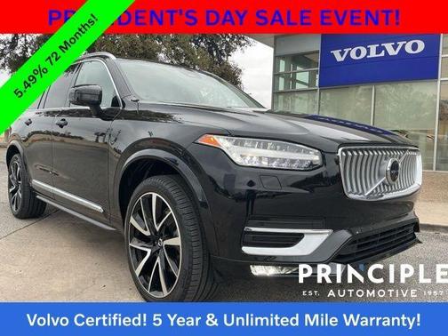 2023 Volvo XC90 B5 Plus